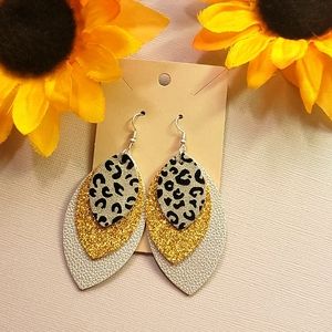 Lepard print EarRings🌻